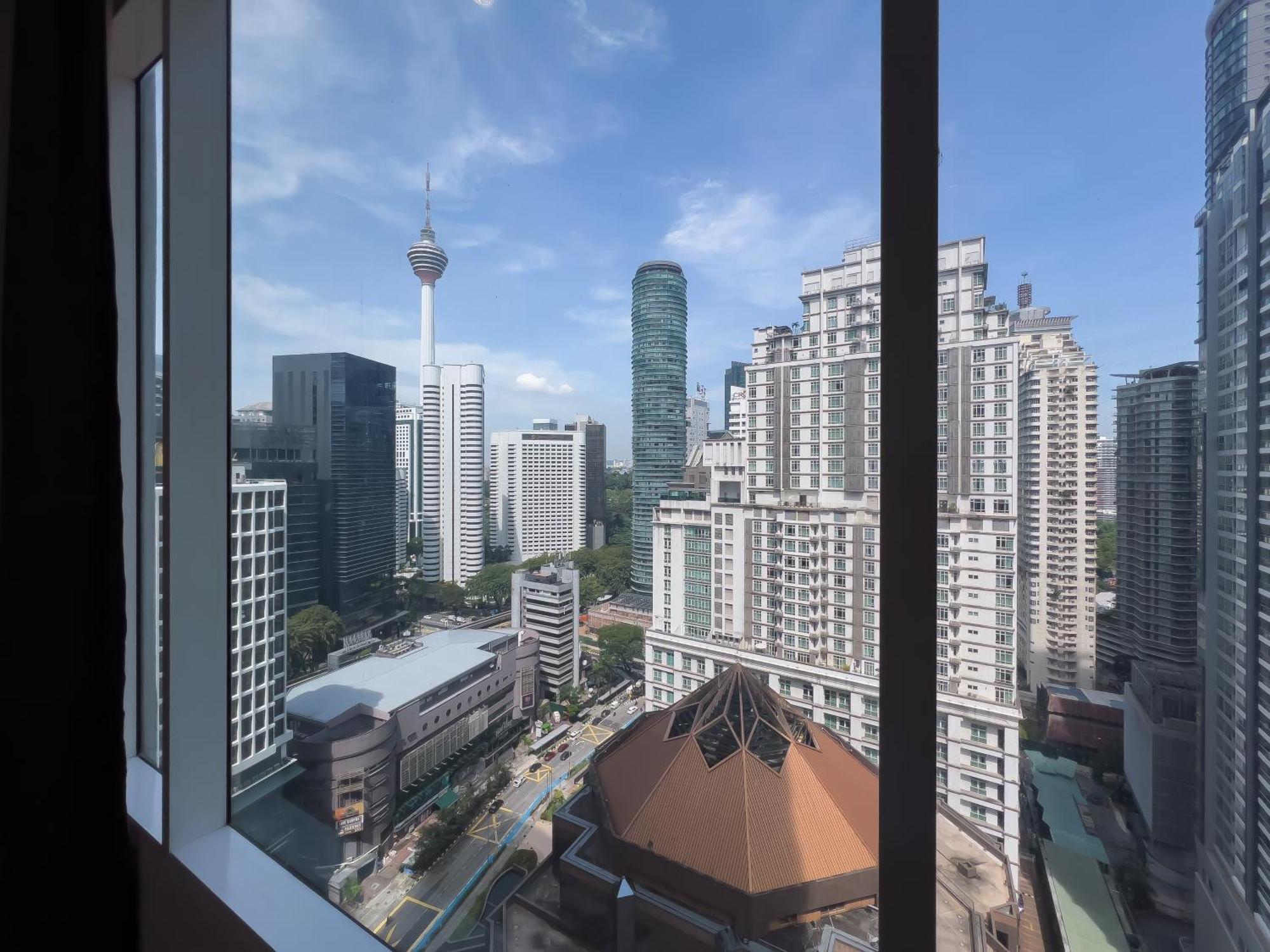 Soho Suites Klcc By Guesthouse Kuala Lumpur Exterior foto